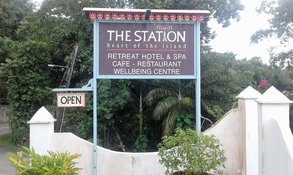 The Station Retreat Hotel Seychelles Victoria Exteriör bild
